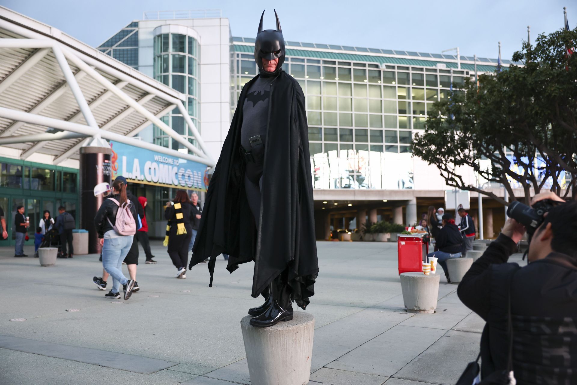 Costumed Revelers Attend Comic Con In Los Angeles - Source: Getty