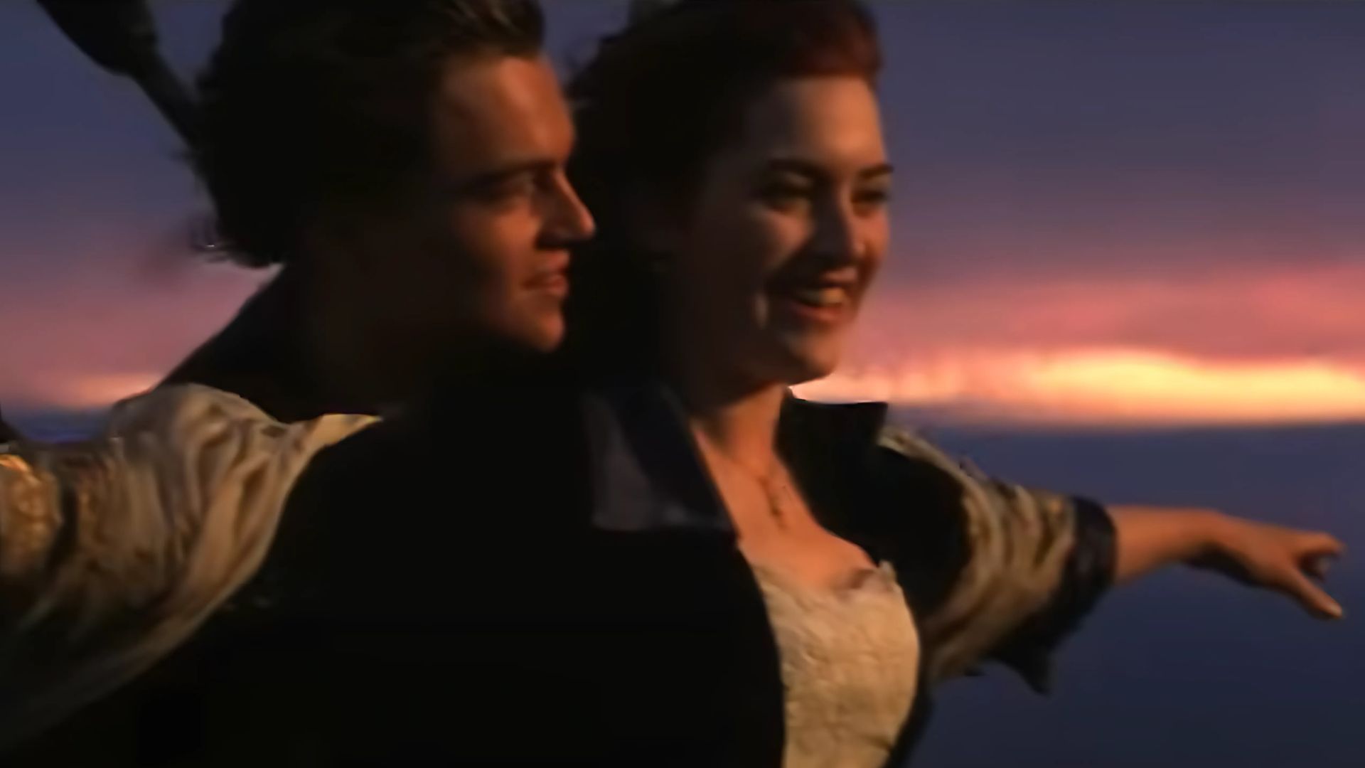 A still from Titanic | Image via 20th Century Studios YouTube