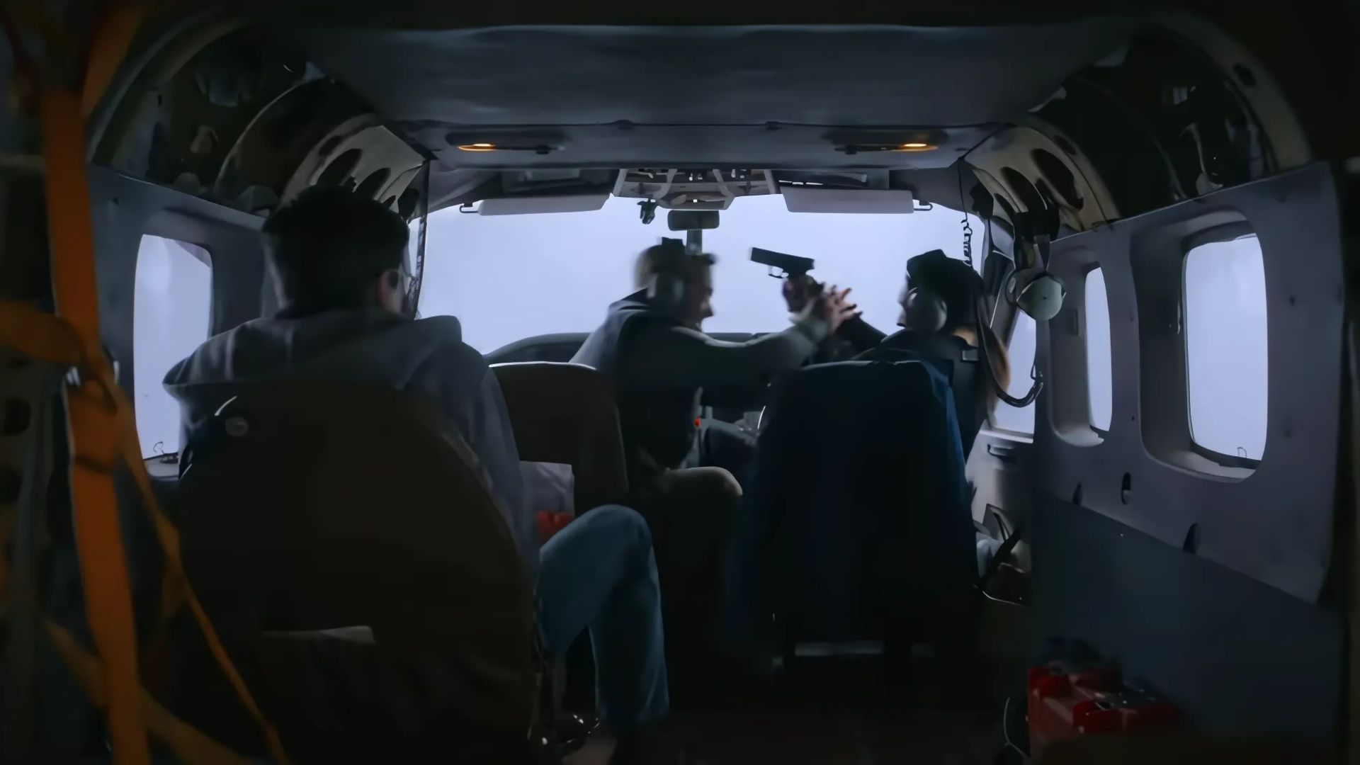 A scene from the movie Flight Risk | Image source: YouTube/Lionsgate Movies