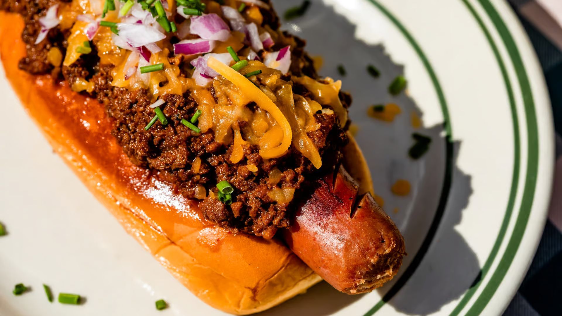 Chili Cheese Hot Dog for Super Bowl (Image via BB Lemon)