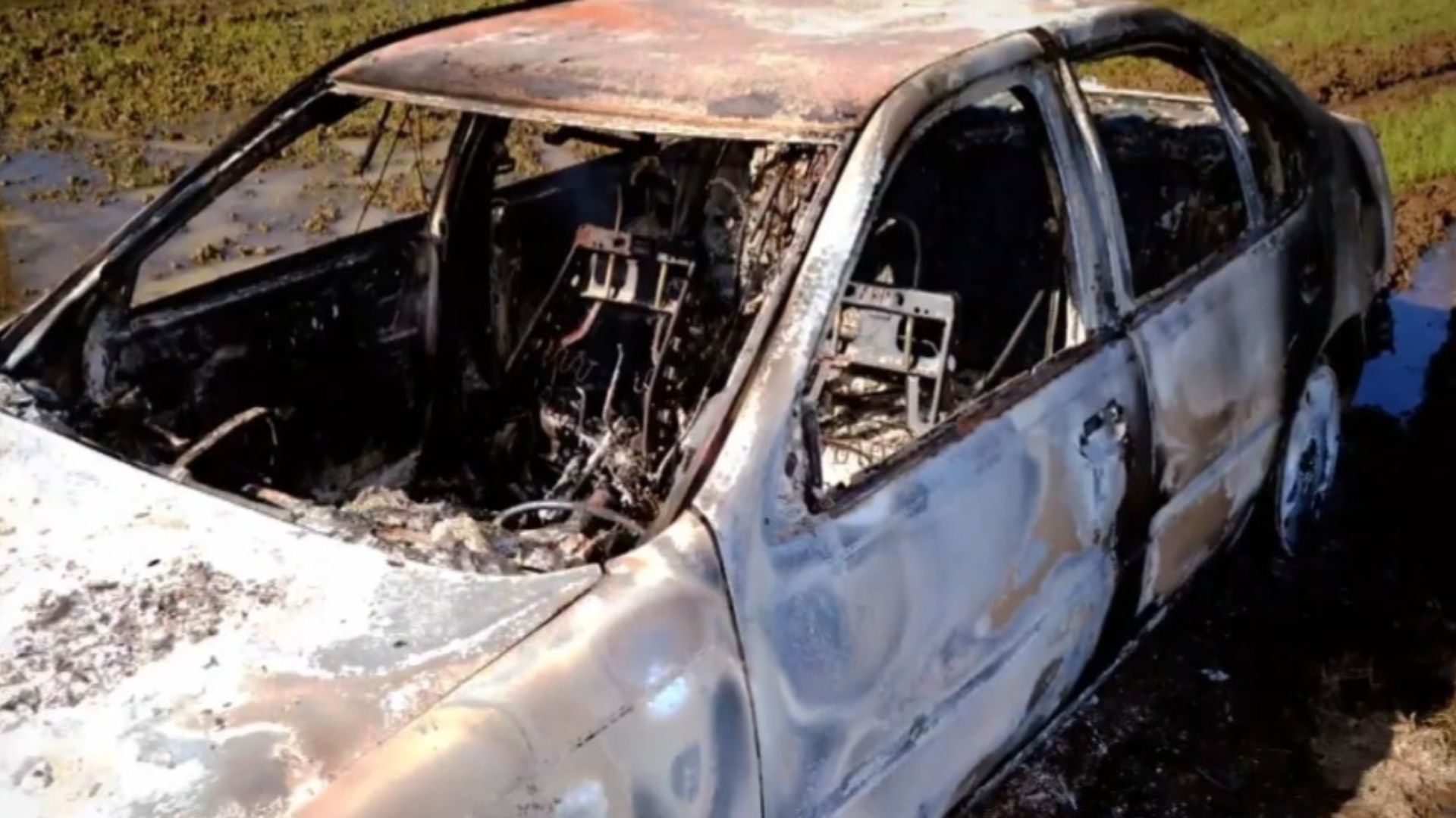 Pamela&#039;s car was found on an abandoned road with her body charred inside it (Image via YouTube/NBC Dateline)