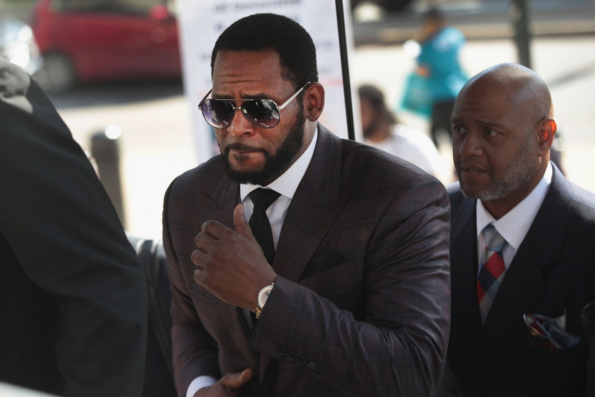 R Kelly Returns To Court For Hearing On Aggravated Sexual Abuse Charges - Source: Getty