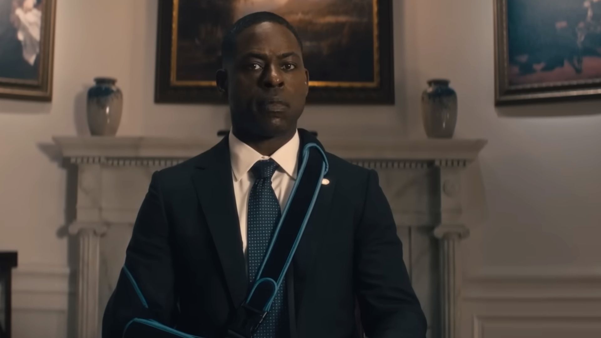 Sterling K. Brown in Paradise | Image via 20th Television