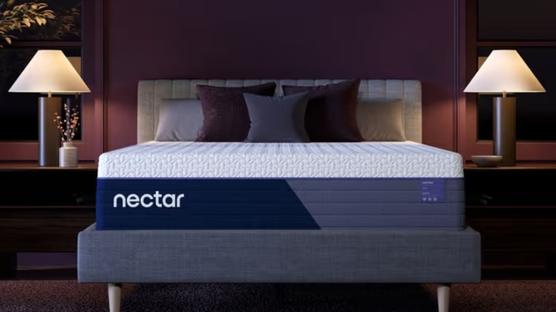 Nectar Luxe 14&quot; Medium Hybrid Mattress (Image via mattressfirm.com)