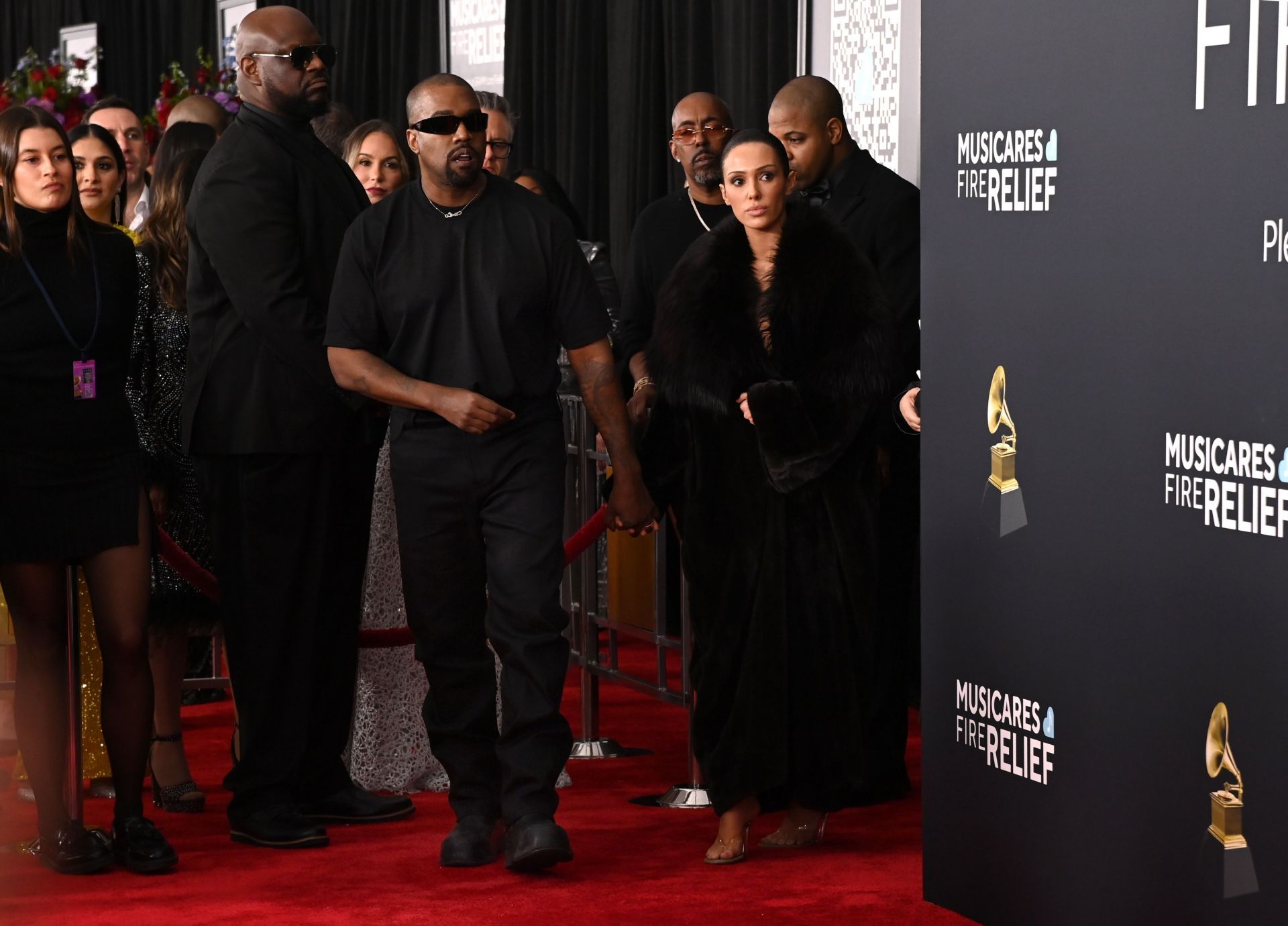 Kanye and Bianca were the center of attraction at LaBoy&#039;s Grammy after-party in LA (Image via Jon Kopaloff/WireImage/Getty Images)