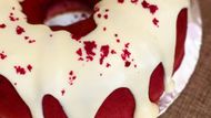 Red Velvet Bundt Cake (Image via Instagram / @curlybundtcake)