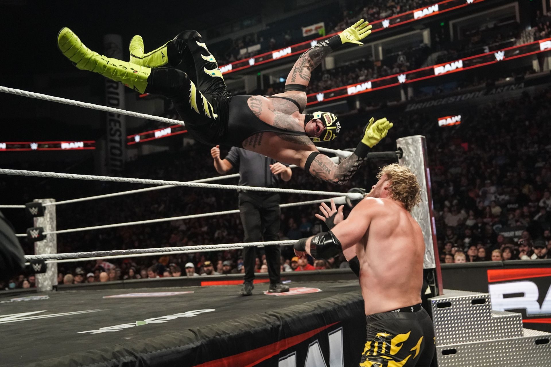 Monday Night RAW - Source: Getty