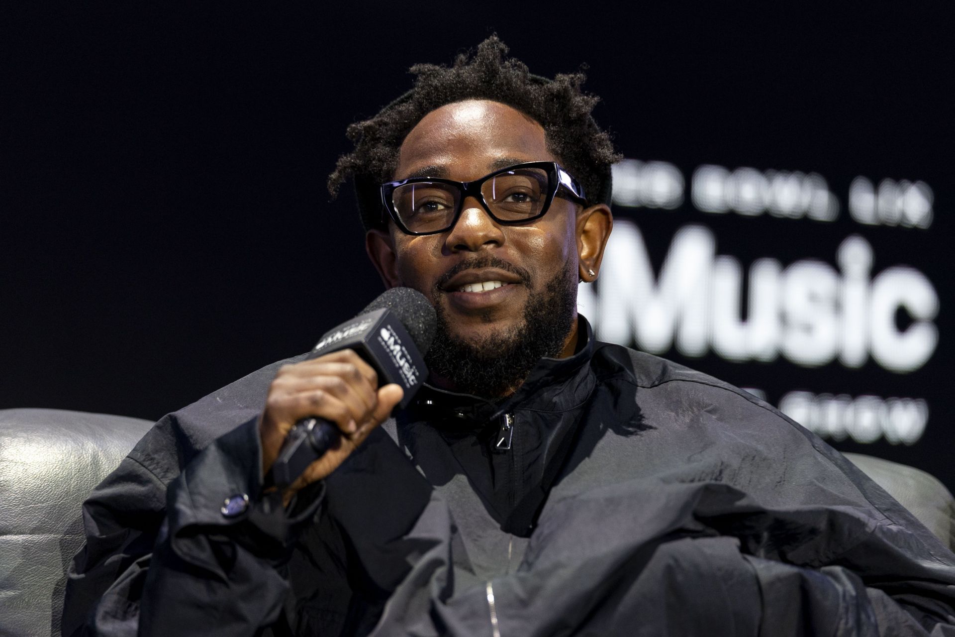 Super Bowl LVIX Pregame &amp; Apple Music Super Bowl LVIX Halftime Show Press Conference - Source: Getty