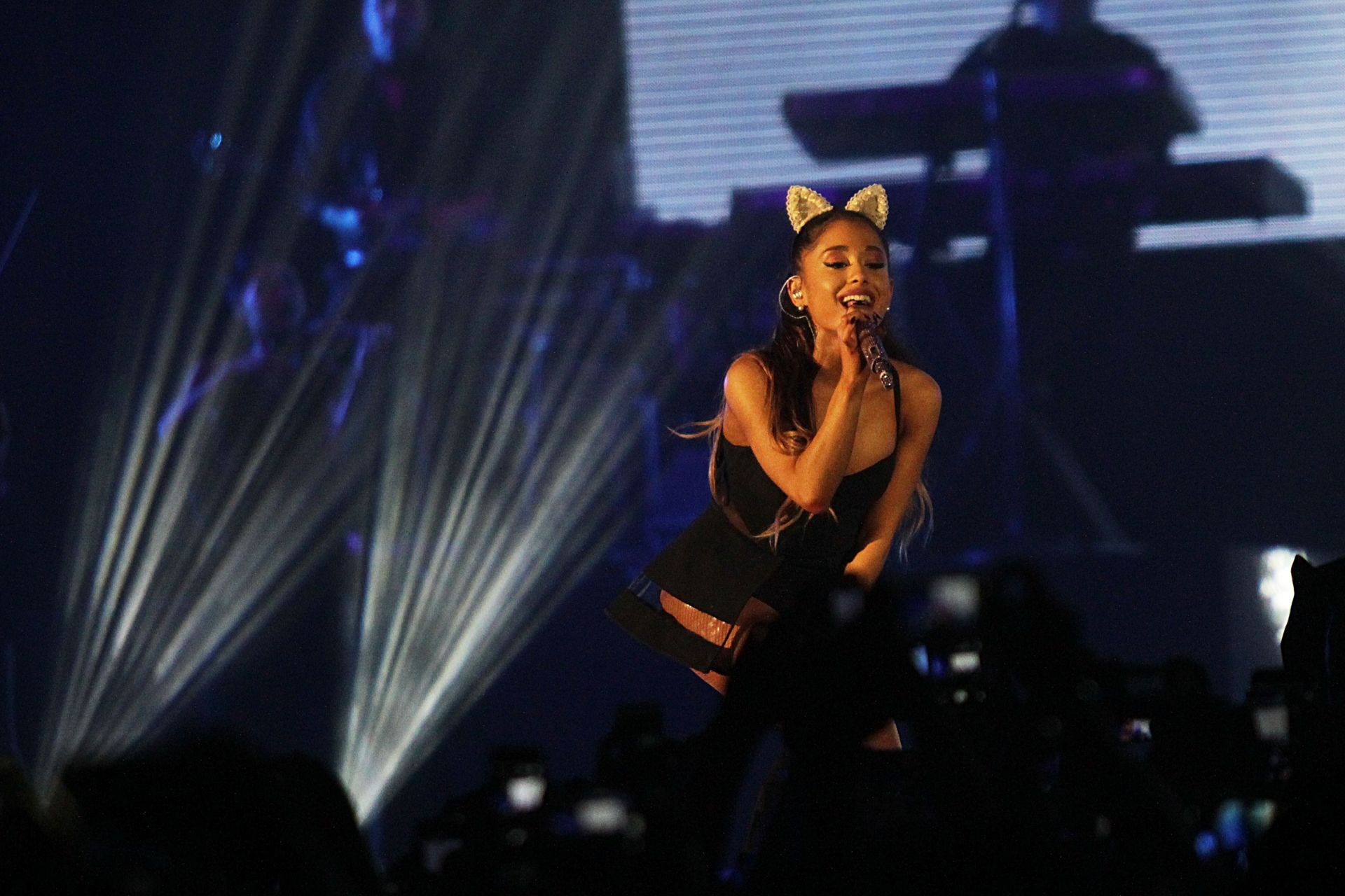 Ariana Grande performs live in Jakarta - Source: Getty