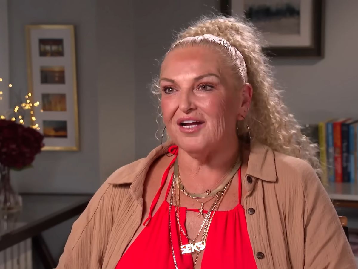 Angela Deem from 90 Day Fianc&eacute;. Image via Youtube /@Entertainment Tonight