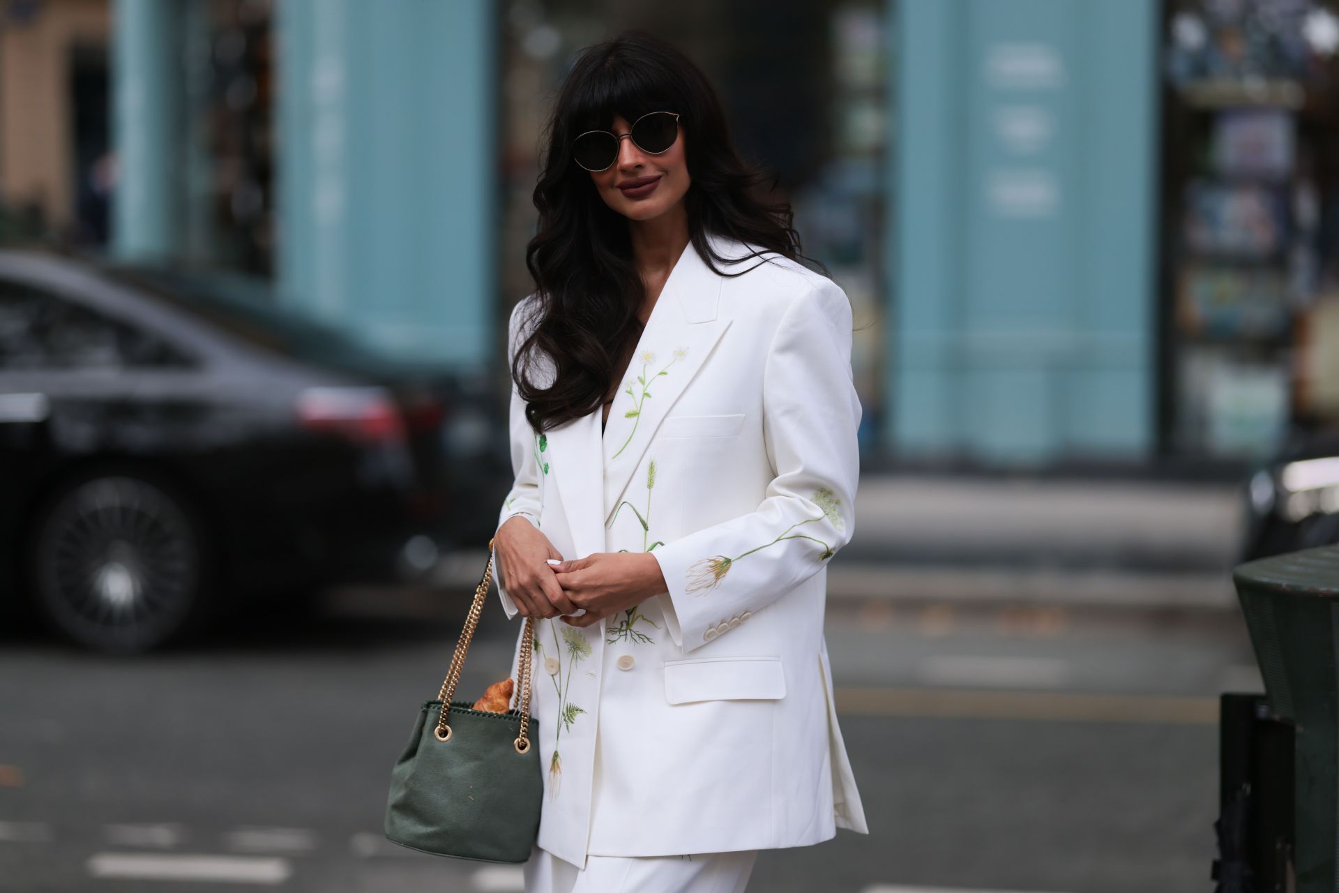 Street Style - Paris Fashion Week - Womenswear Spring/Summer 2025 - Day Eight - Source: Getty