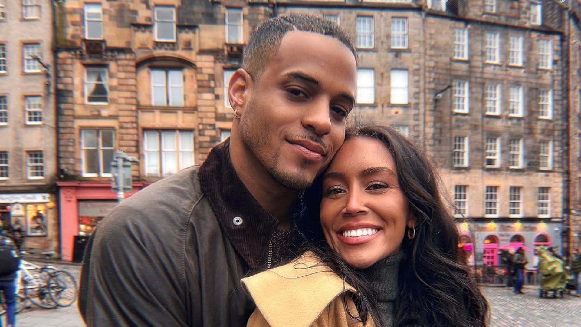 Grant Ellis and Litia Garr on The Bachelor (Image via Instagram/ @litiagarr)