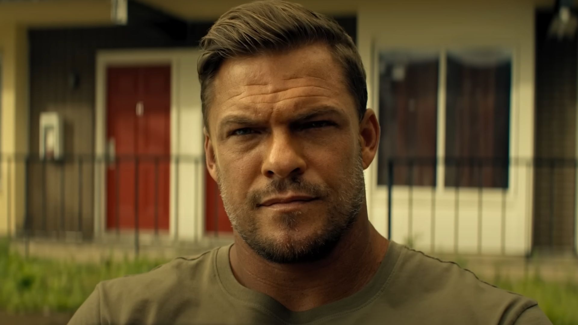 Alan Ritchson in Reacher (Image via Prime Video)