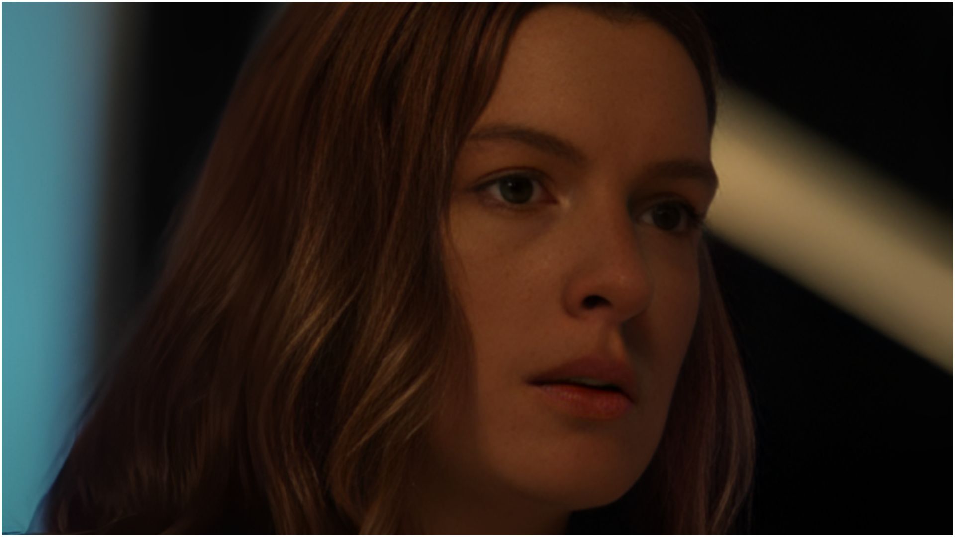 Anne Hathaway in The Last Thing He Wanted | Image via Netflix YouTube