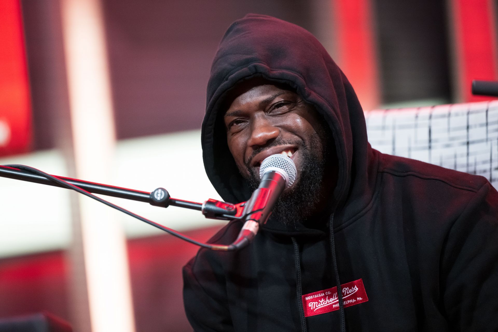 &quot;Straight From The Hart Live&quot; With Kevin Hart At SiriusXM Studios In Miami - Source: Getty