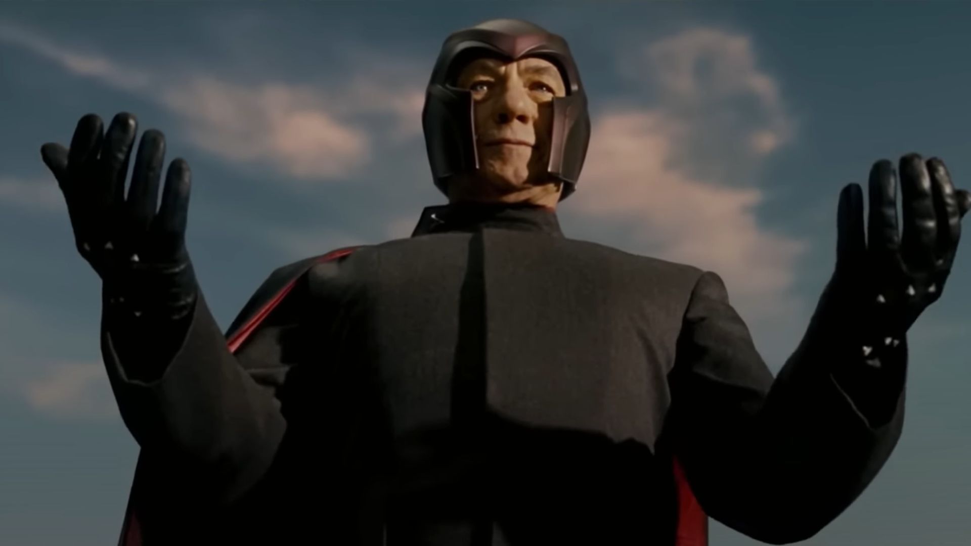 Ian McKellen as Magneto in X-Men: The Last Stand