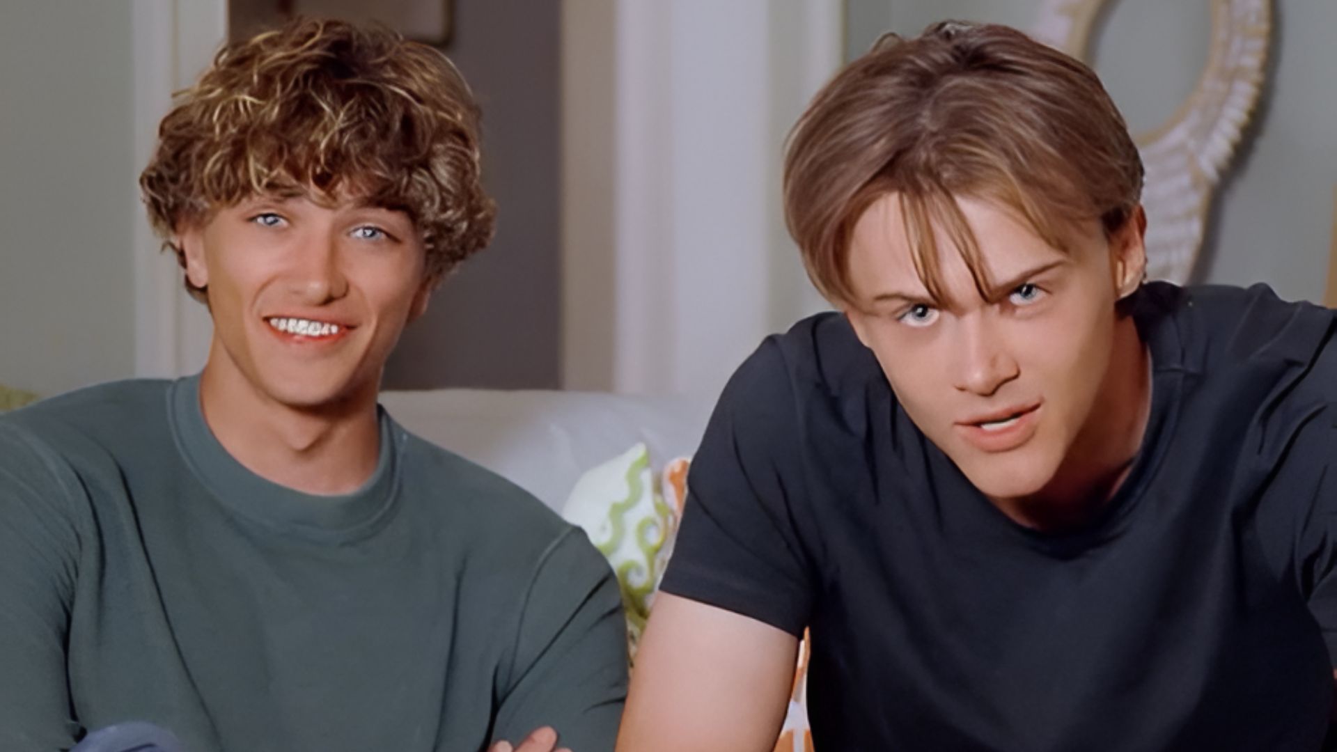 Christopher Briney and Gavin Casalegno on the sets of The Summer I Turned Pretty  (Image via. @thesummeriturnedpretty/instagram)