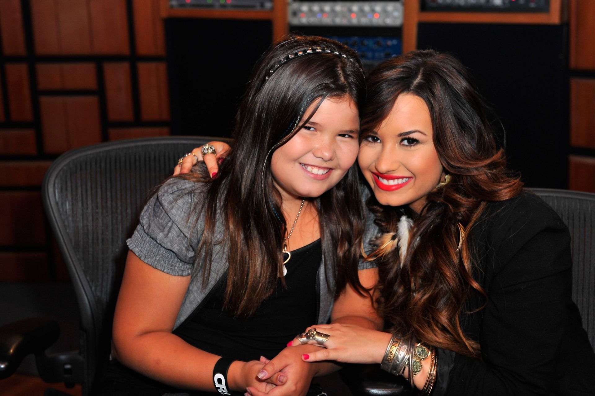 Demi Lovato Live Chat At Cambio Studios - Source: Getty