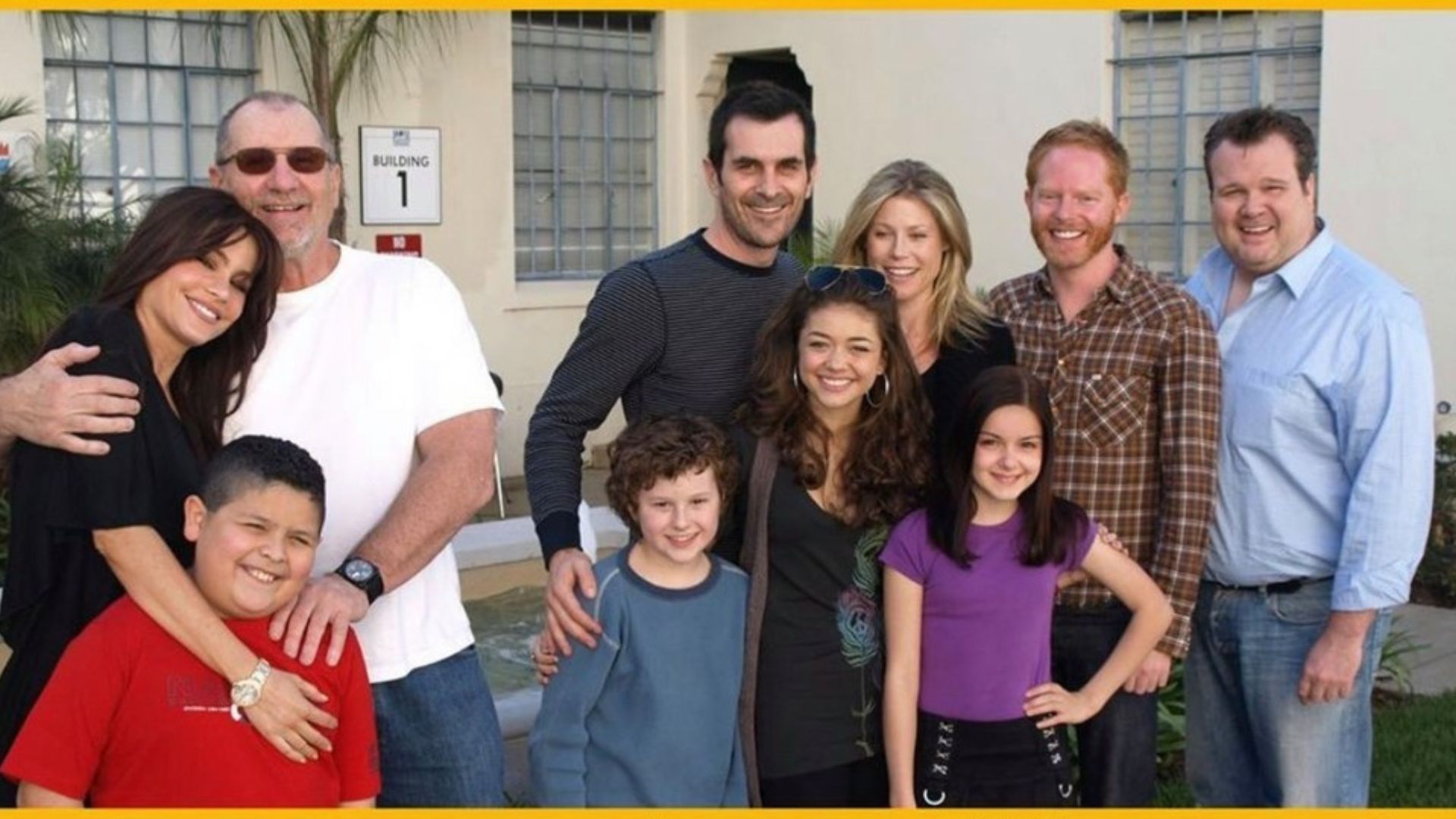 Modern Family: Top 5 cold opens (Image via Instagram/@modernfamily)