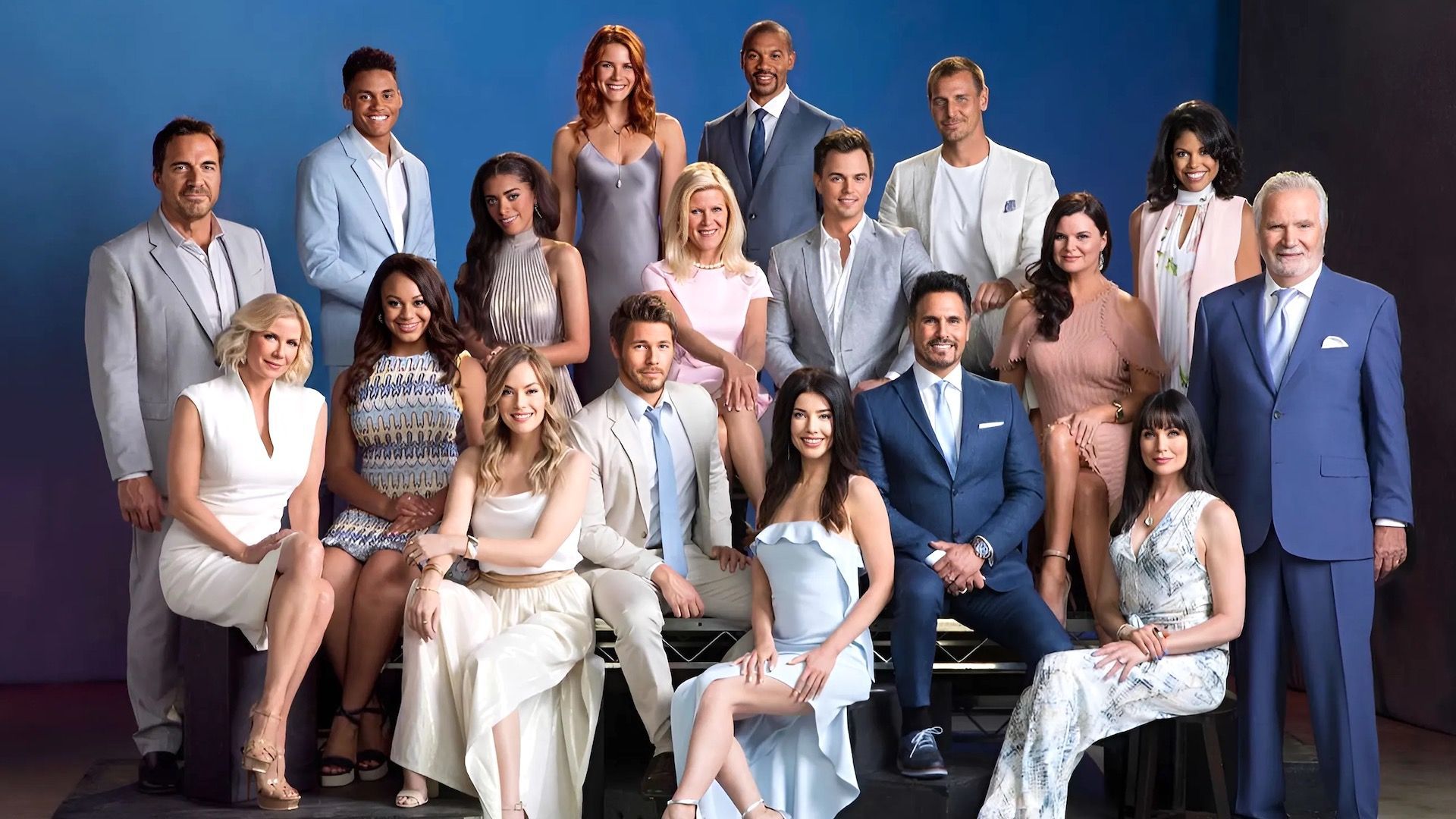 The 2019 cast photo for The Bold and the Beautiful | Image: CBS