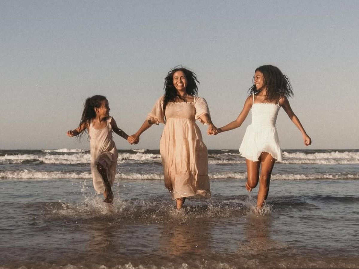 Teen Mom star Briana DeJesus with her children. Image via Instagram /@_brianadejesus