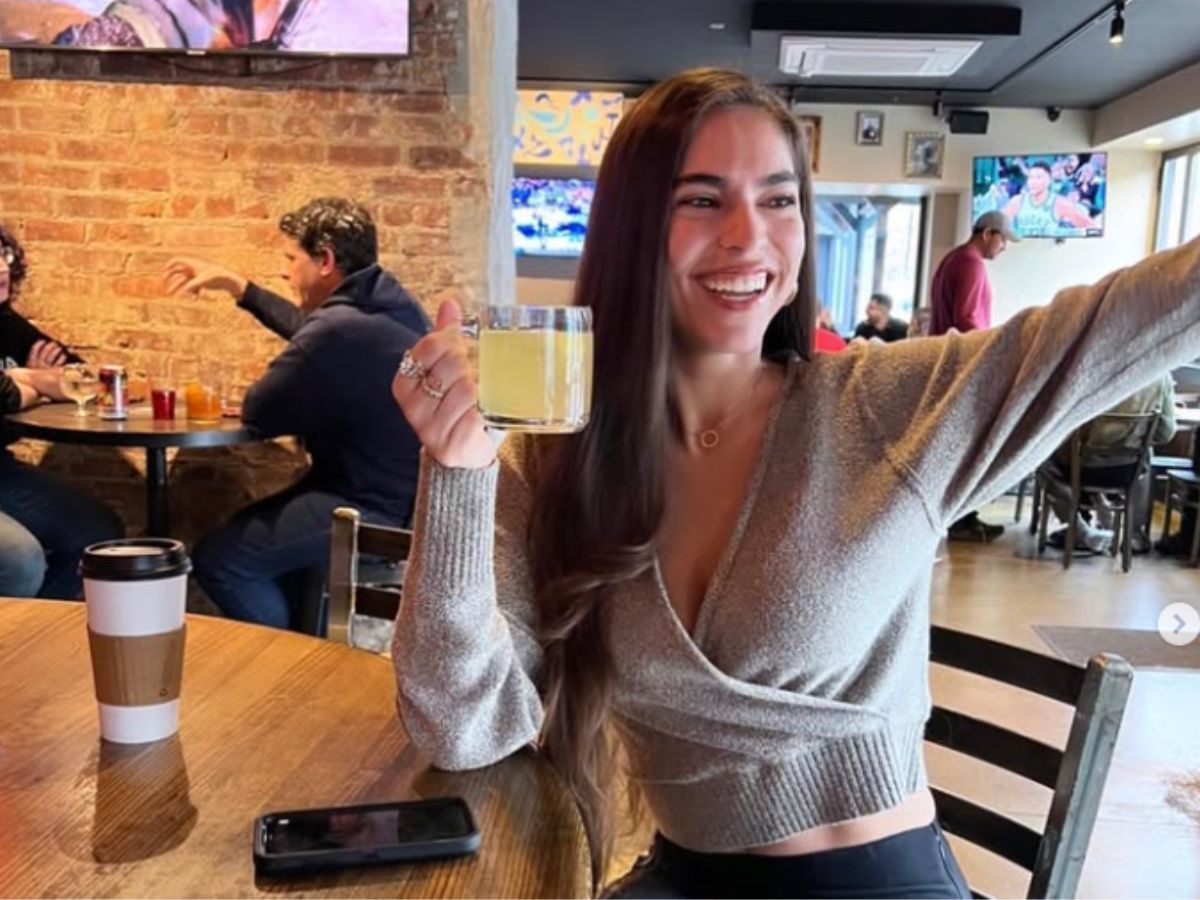 American Idol alum Antonella Barba. Image via Instagram /@antonellabarba