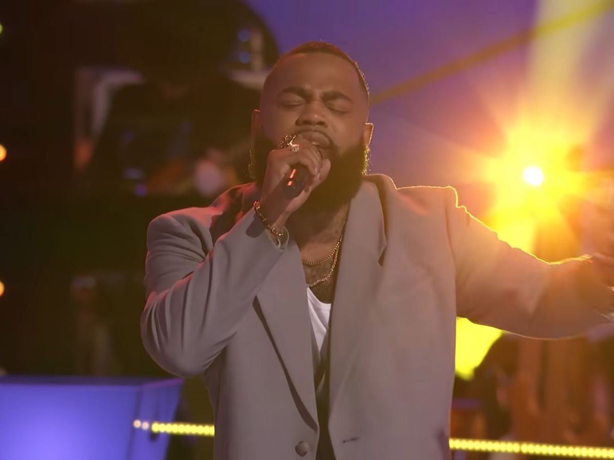 Kolby Cordell during his performance. Image via Youtube/@The Voice