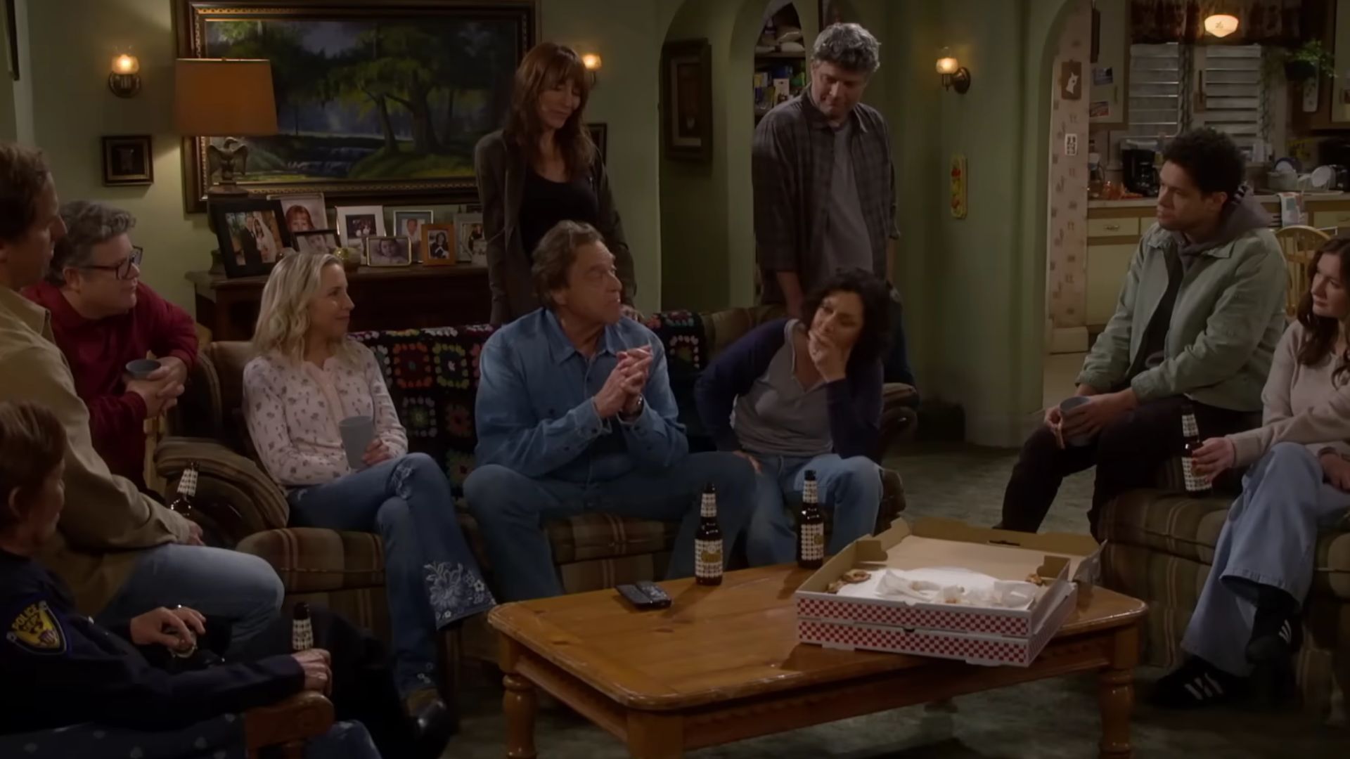 The Conners. (Screenshot from Thank you for being part of the family. 🧡| The Conners/ABC on YouTube)