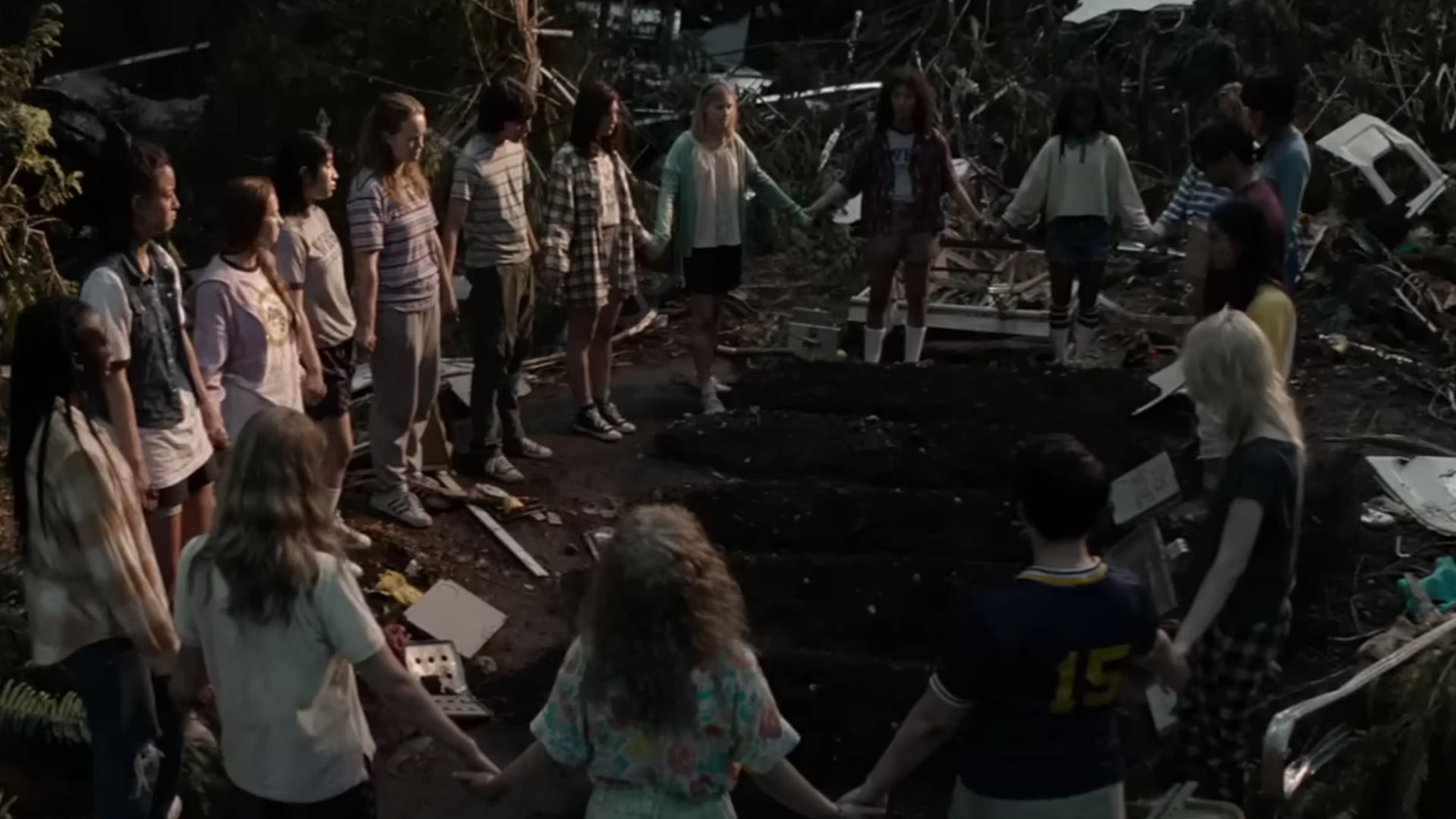 Yellowjackets. Image source: Screenshot from the Yellowjackets Series Trailer/Paramount + on YouTube