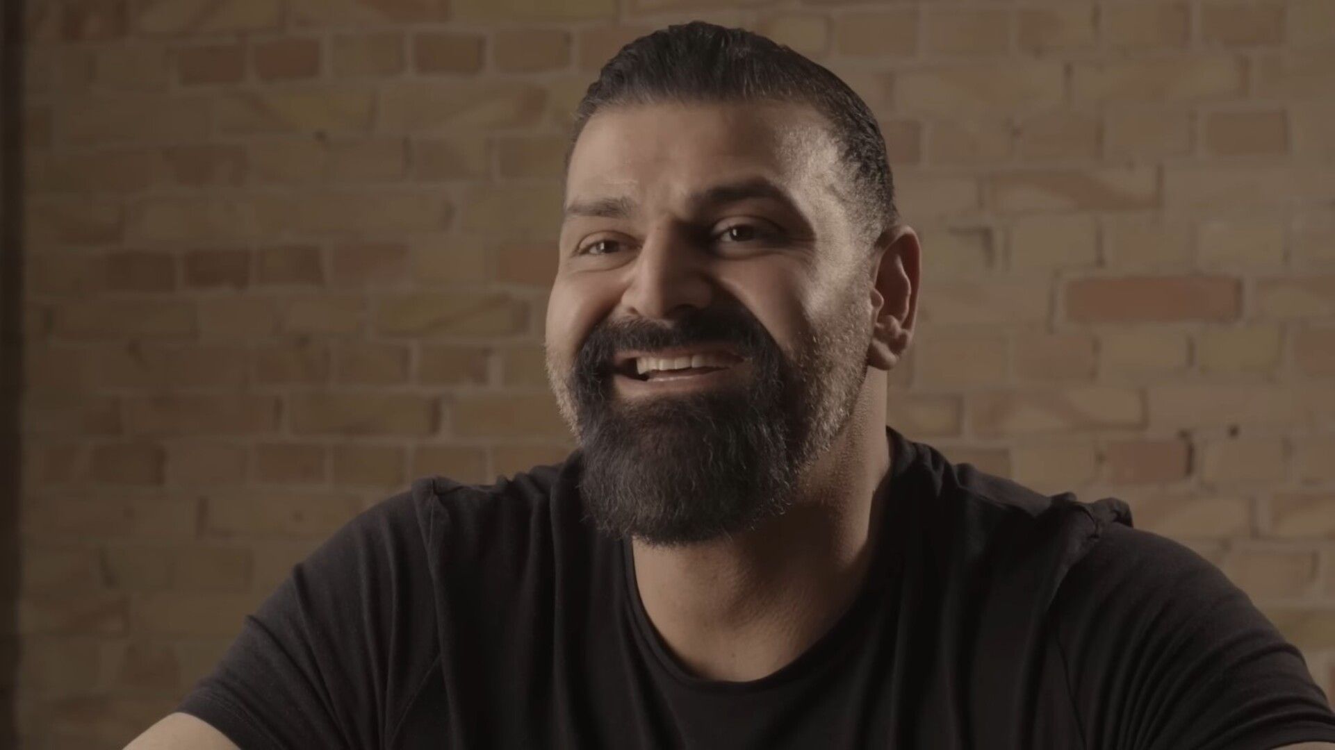 Fitness influencer and actor, Vittorio Pirbazari, passed away at 44 (Image via YouTube/Vito)