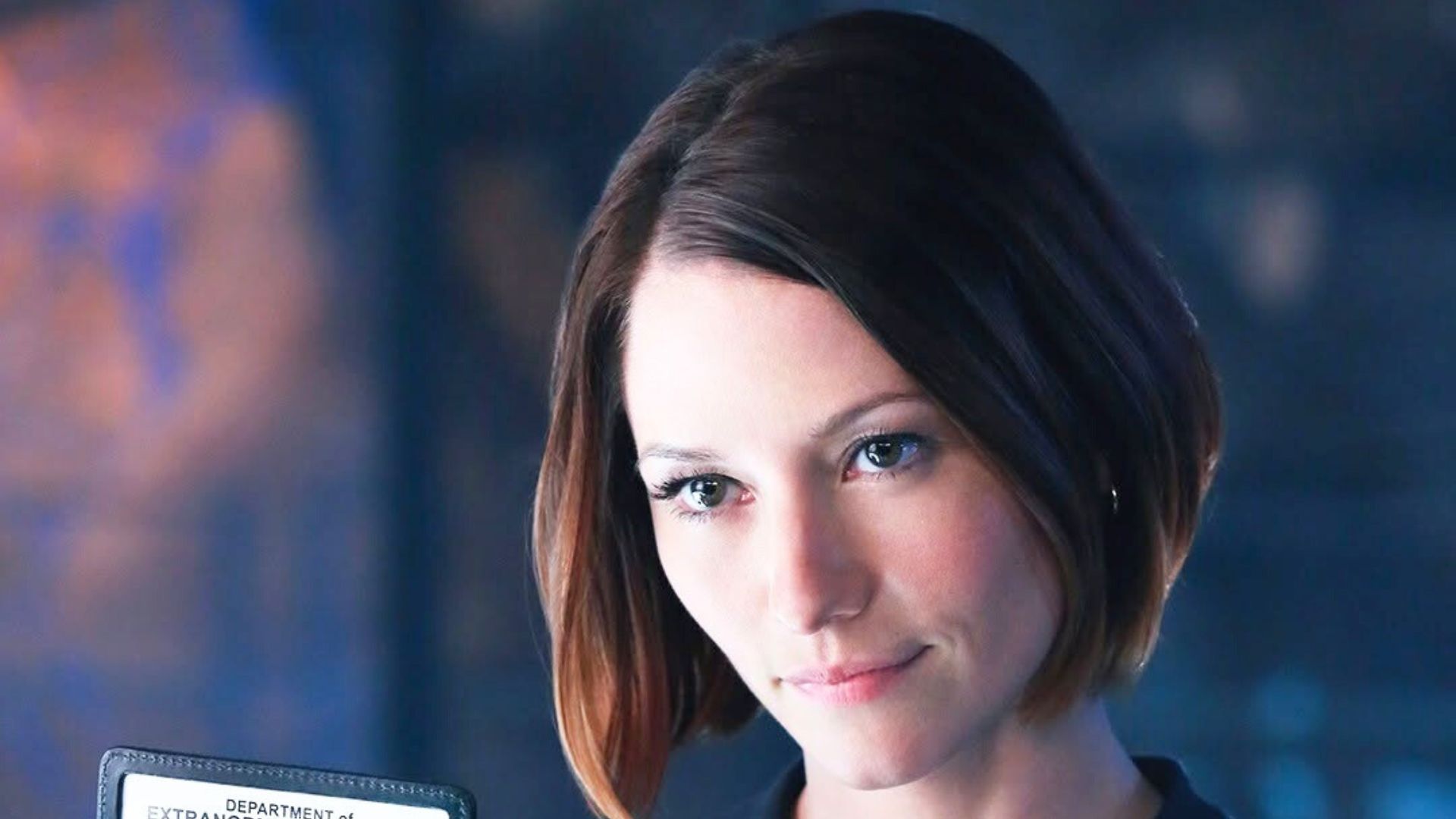 Chyler Leigh in Supergirl | Image via Instagram: supergirlcw