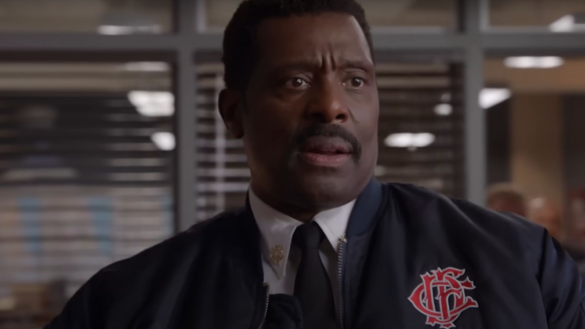 Eamonn Walker in Chicago Fire (Image via YouTube/NBC)