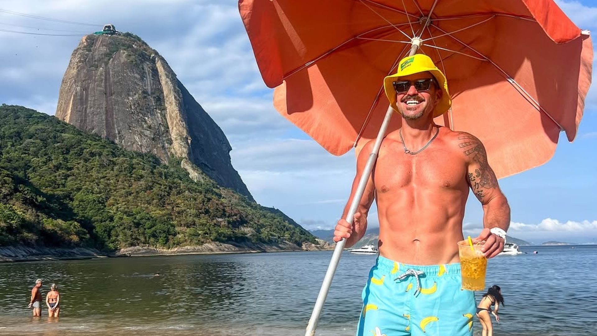 Johnny Bananas from The Challenge and Pop the Balloon | Image via Instagram/ @johnnybananas