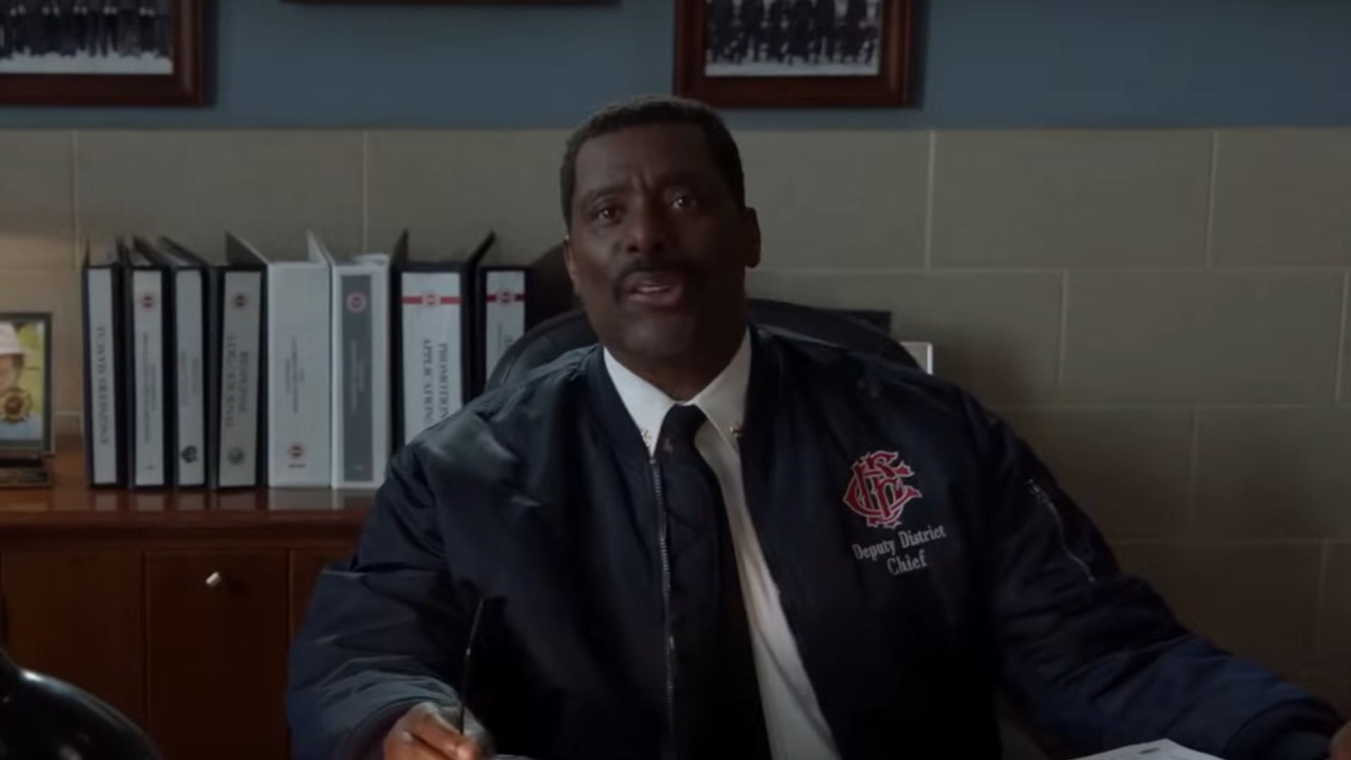 Eamonn Walker in Chicago Fire (Image via YouTube/OneChicago)