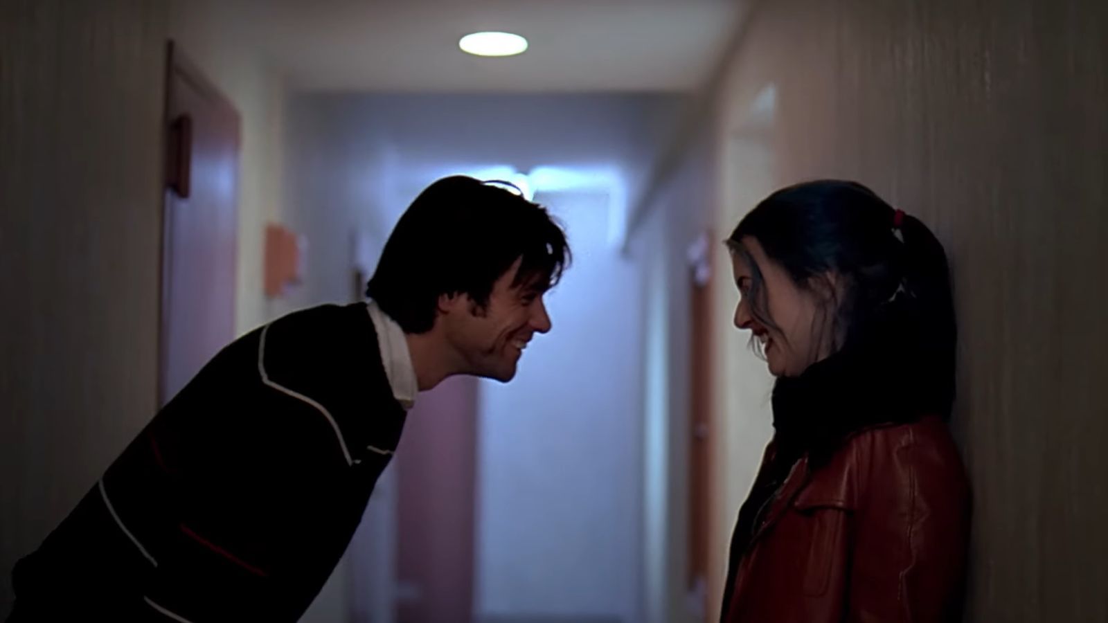 Still from Eternal Sunshine of the Spotless Mind (Image via YouTube @/Focus Features)