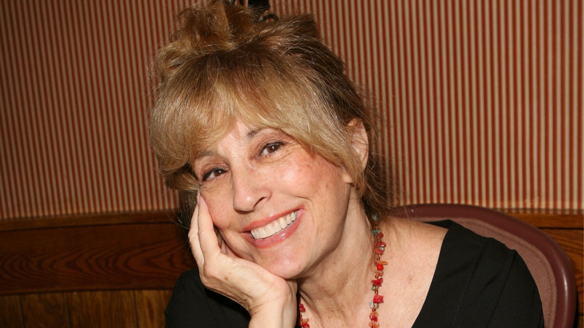 The late Denise Alexander is beloved as Dr. Lesley Webber by General Hospital fans  l  Image: JPI 
