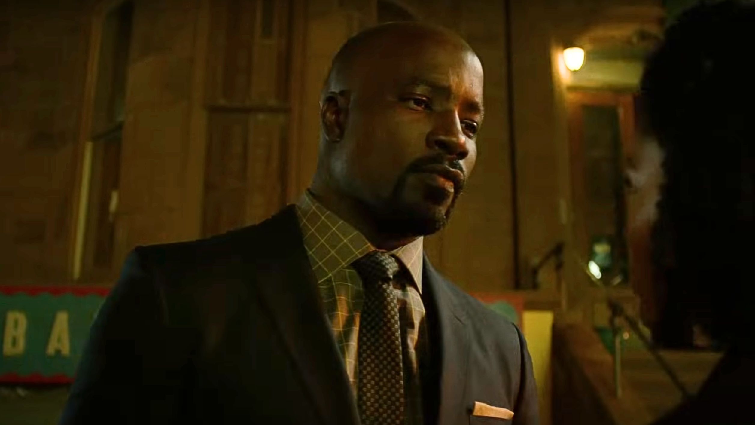 A still from Luke Cage (Image via Marvel)