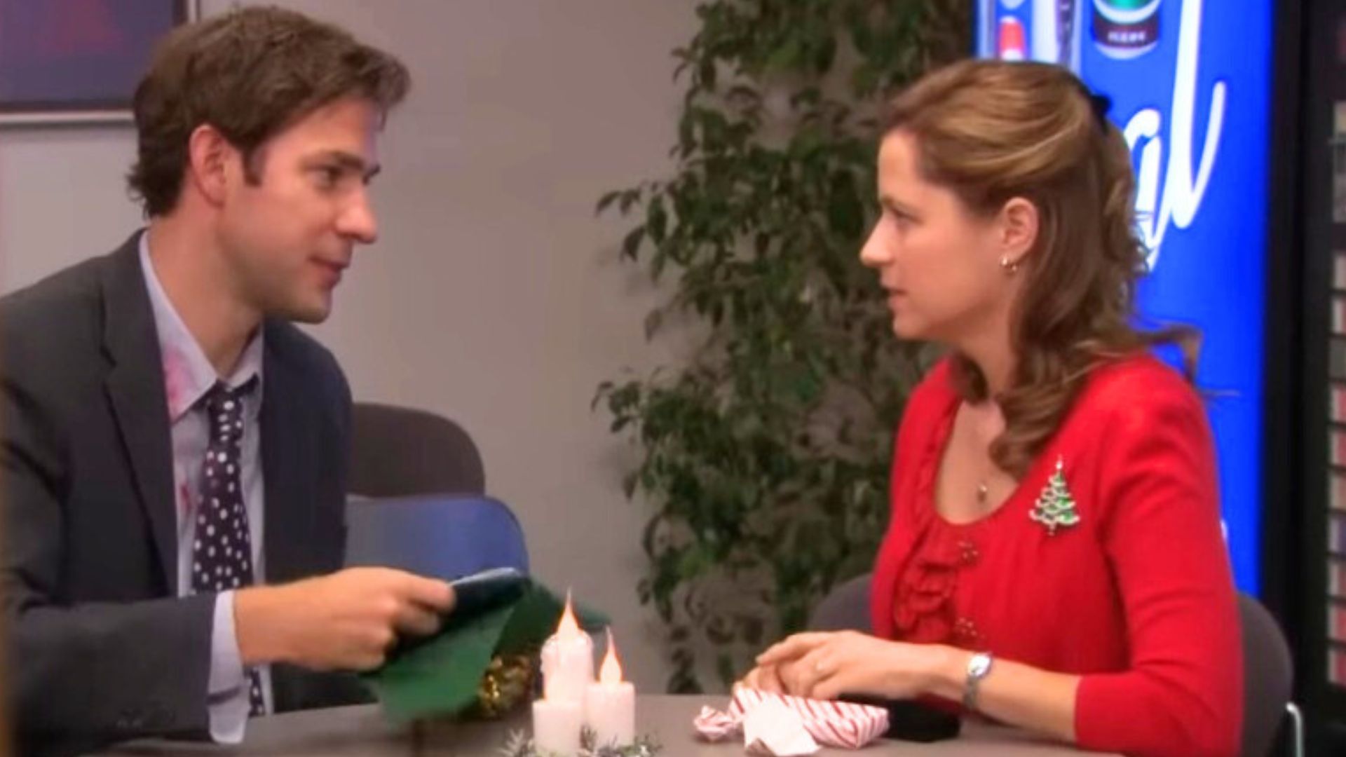 Jim and Pam in The Office (US) | Image via: Universal 