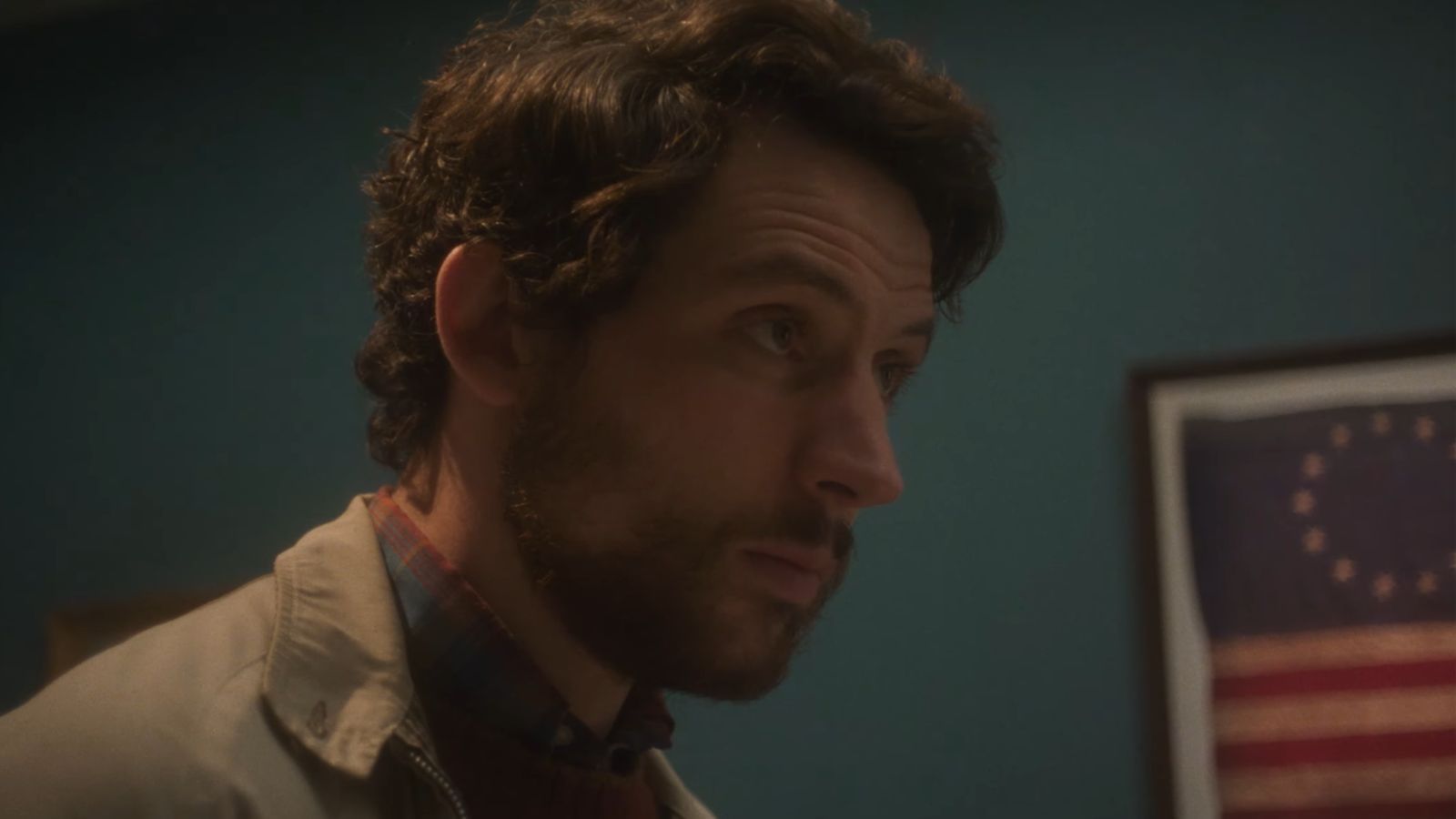 Still from Mastermind (Image via YouTube @/MUBI)