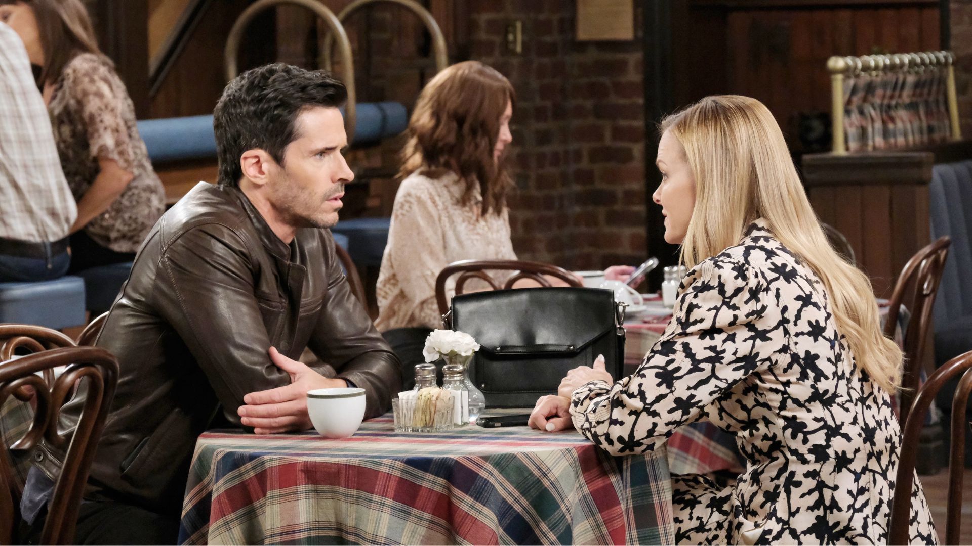 Shawn and Belle at the Brady Pub on Days of our Lives | Image: JPI