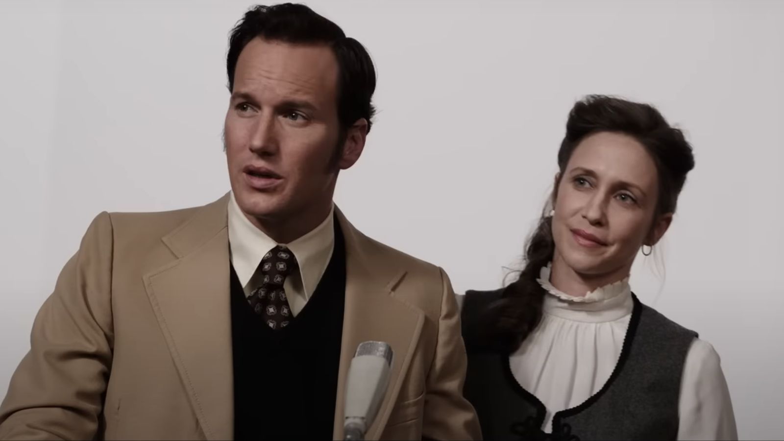 Patrick Wilson and Vera Farmiga as Ed and Lorraine Warren (Image via Warner Bros)