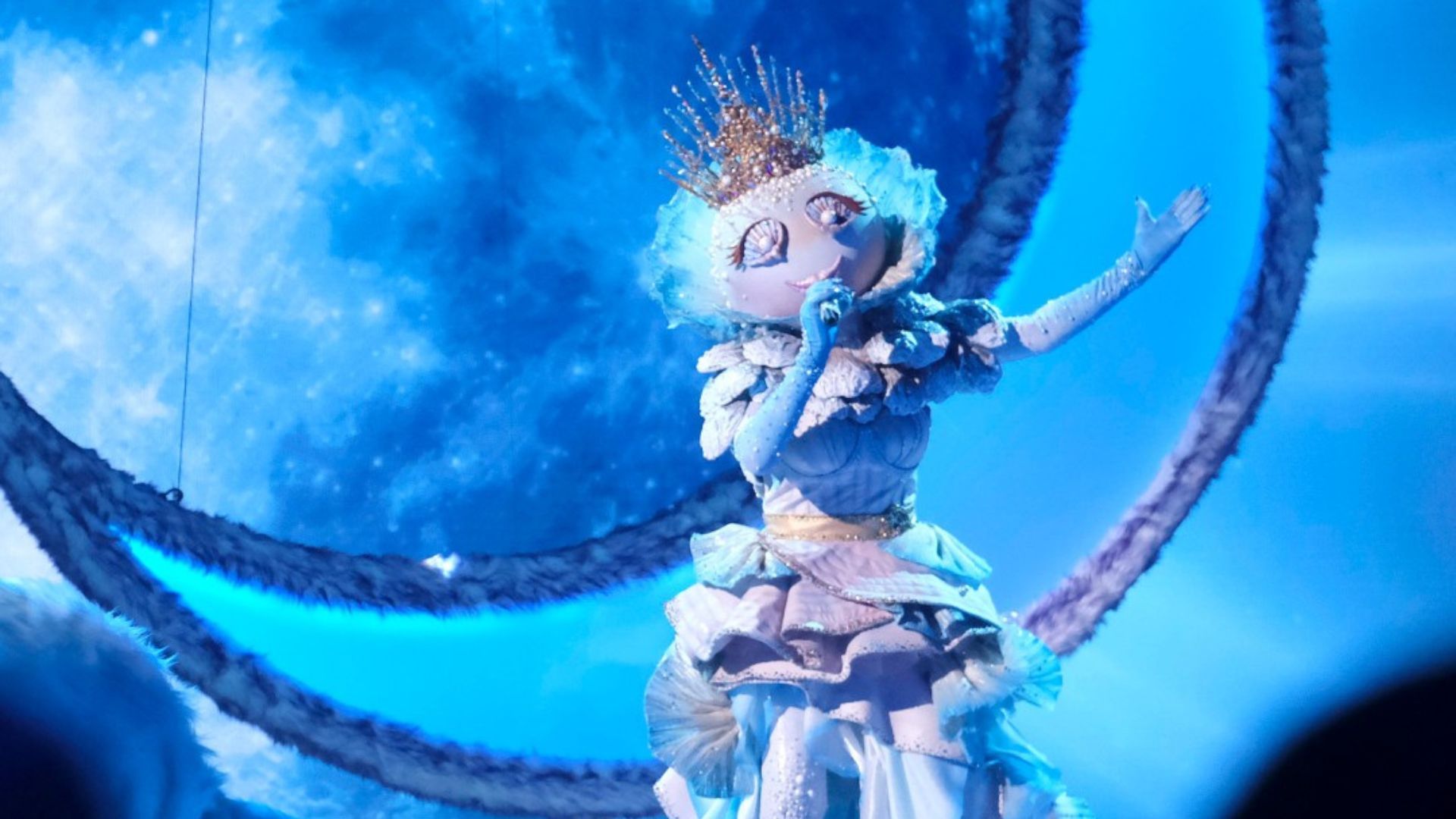 Pearl - Winner of The Masked Singer Season 13 | Image via Instagram/ @maskedsingerfox