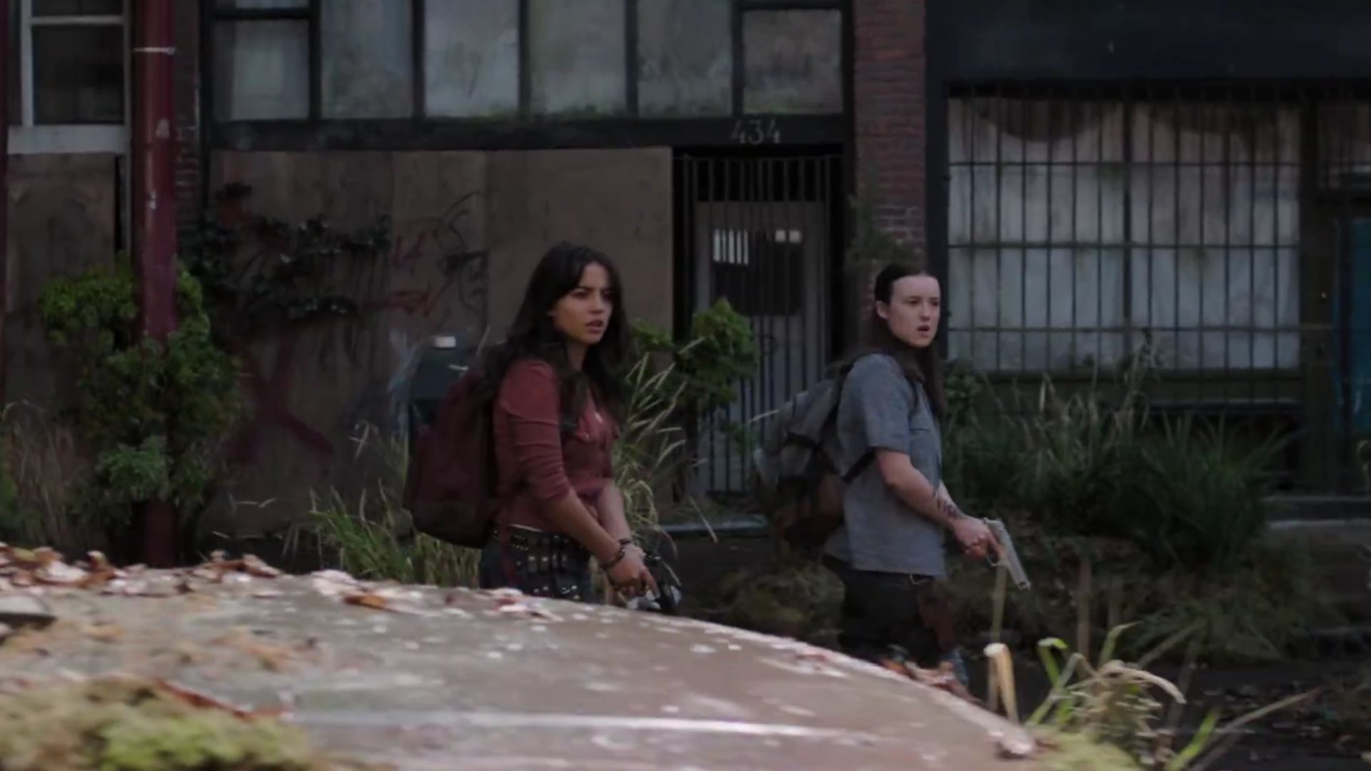 Dina and Ellie (Screenshot from a post on X/@TheLastOfUsHBO)