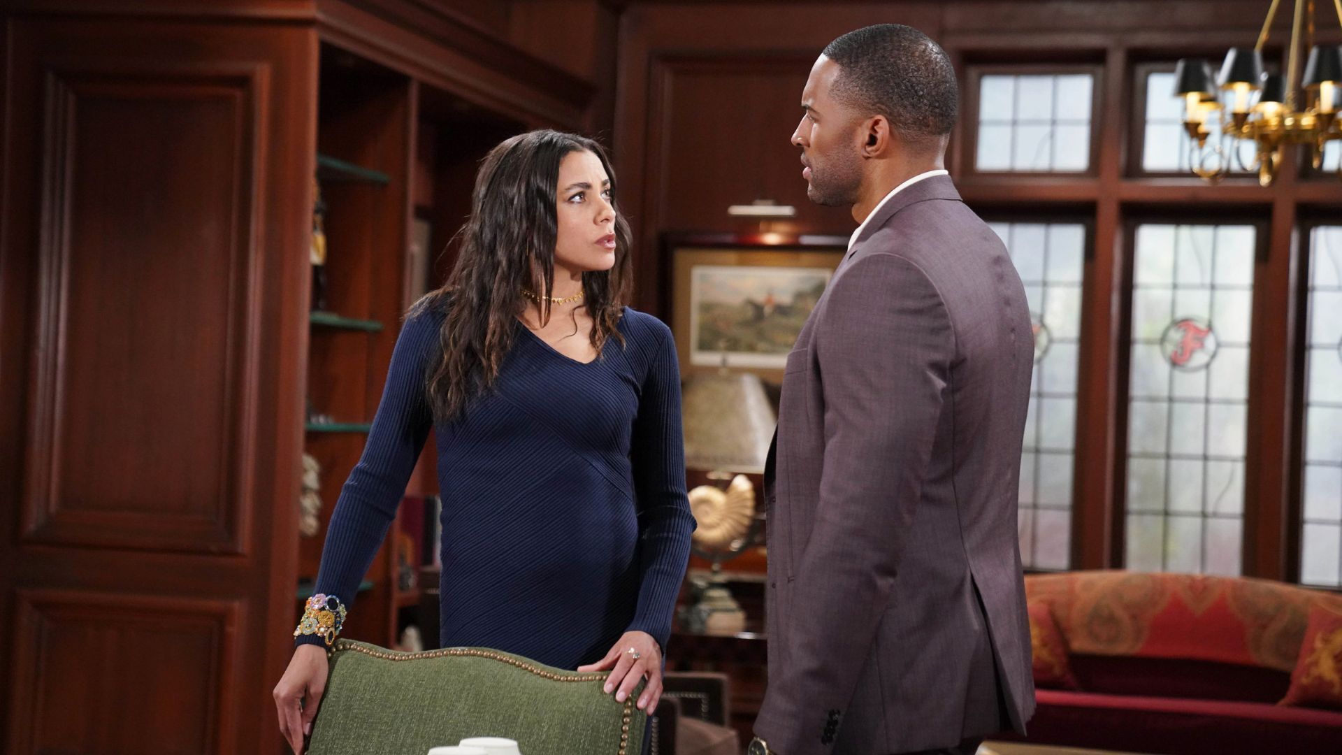 Daphne and Carter in the CEOs office | Image: JPI