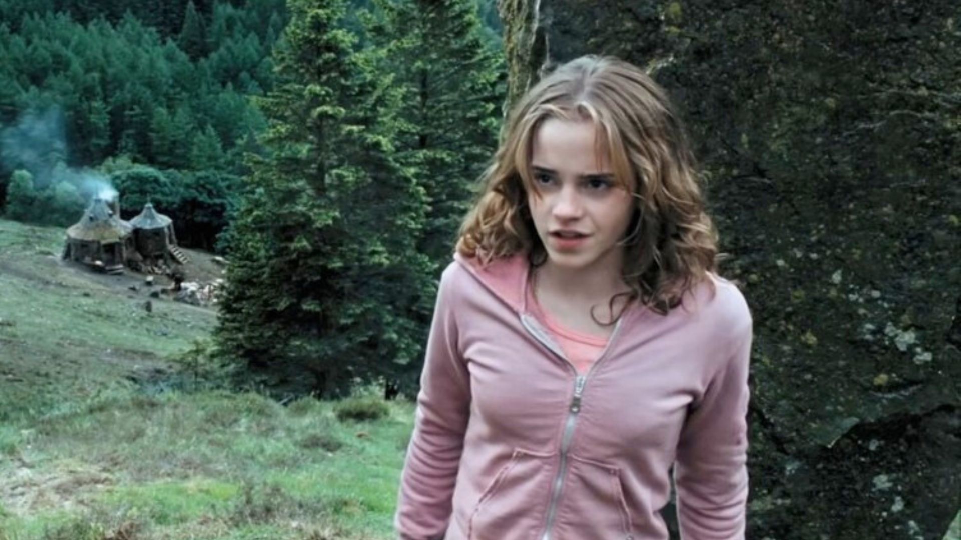 Emma Watson as Hermione Granger in Harry Potter and the Prisoner of Azkaban (2004) | Image via: Warner Bros. Pictures 