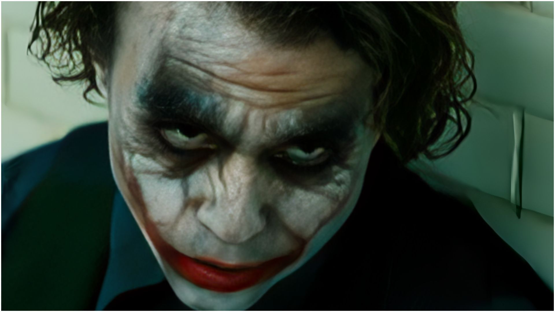 Joker in The Dark Knight | Image via Legendary Pictures YouTube