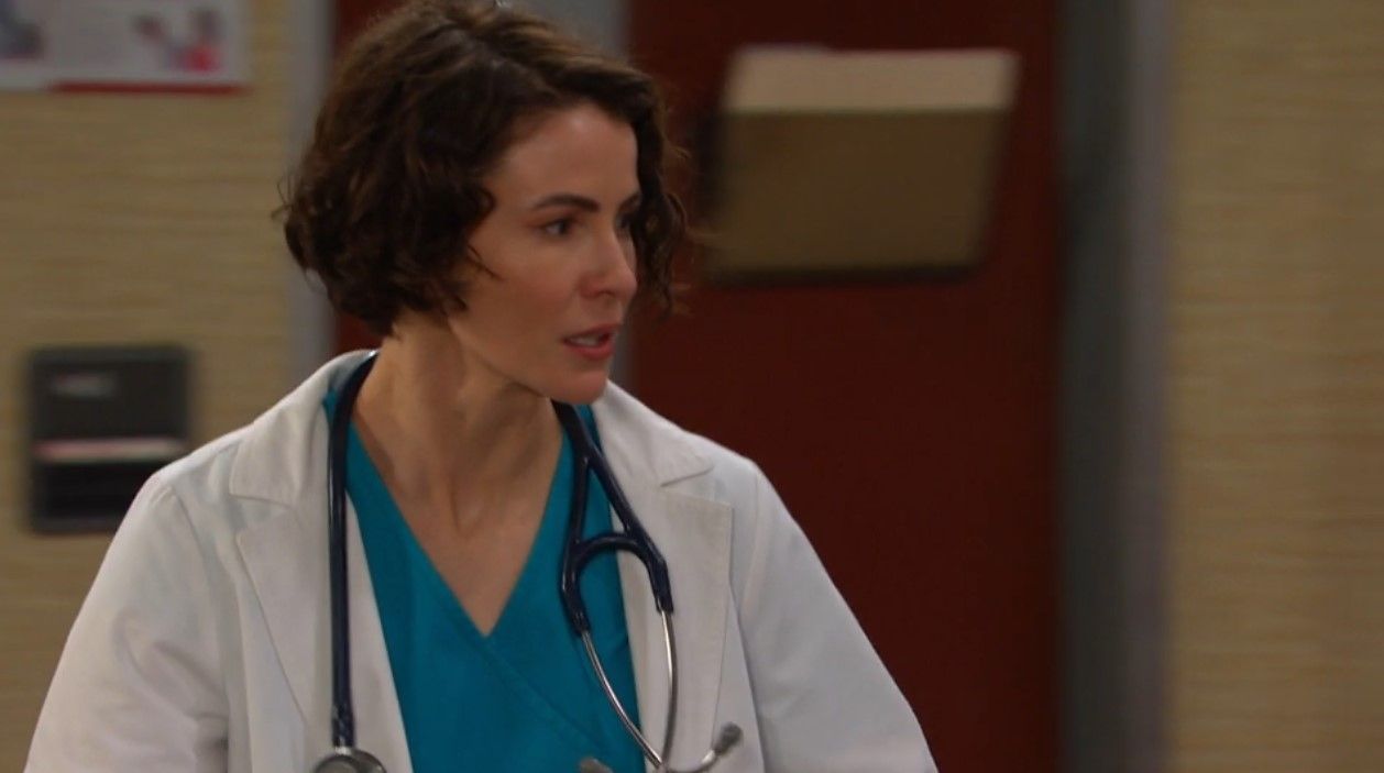 An ER arrival horrified Sarah (Linsey Godfrey). \Image: Peacock