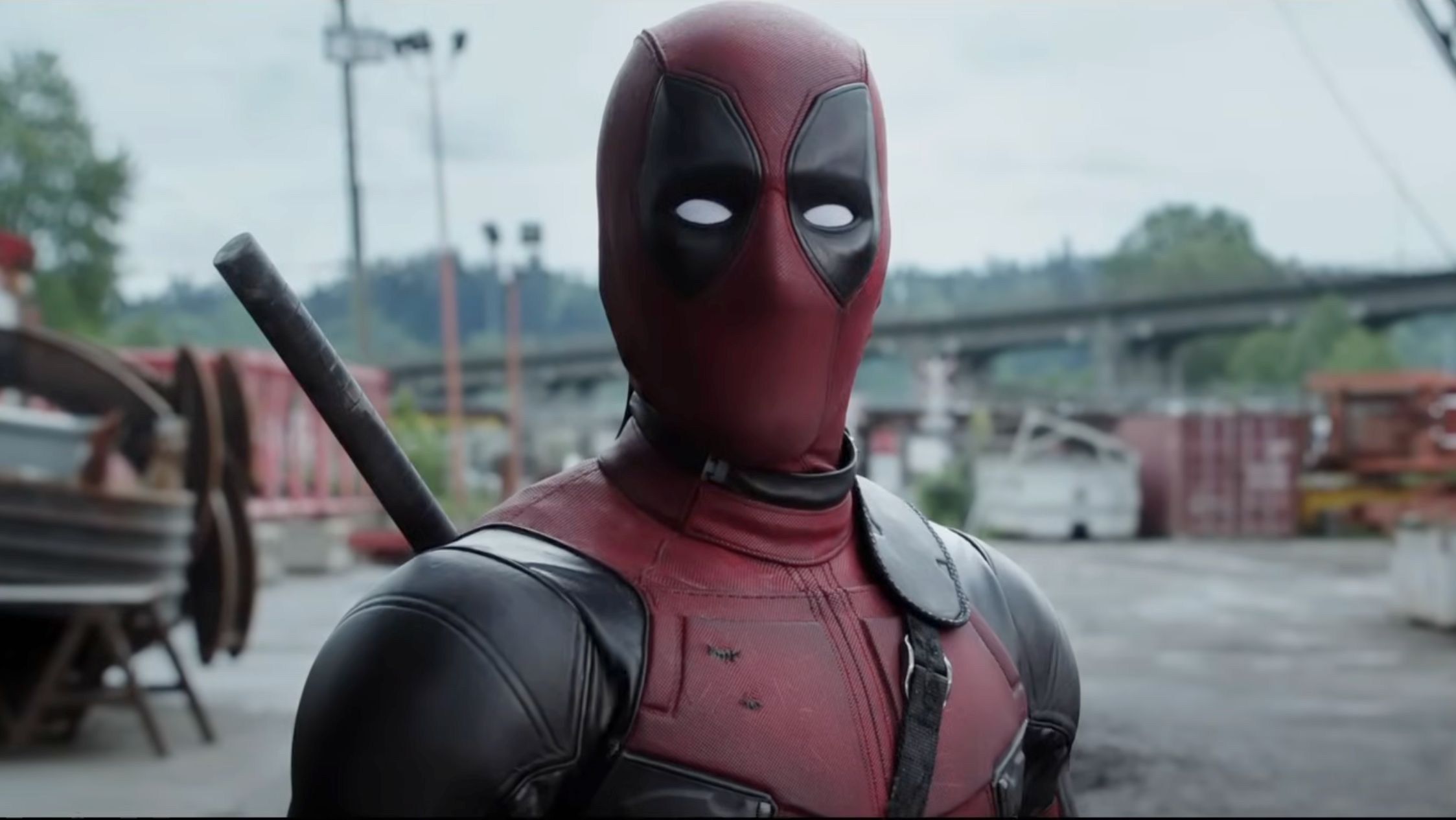 Ryan Reynolds as Deadpool (Image via YouTube/20thCenturyUK) 