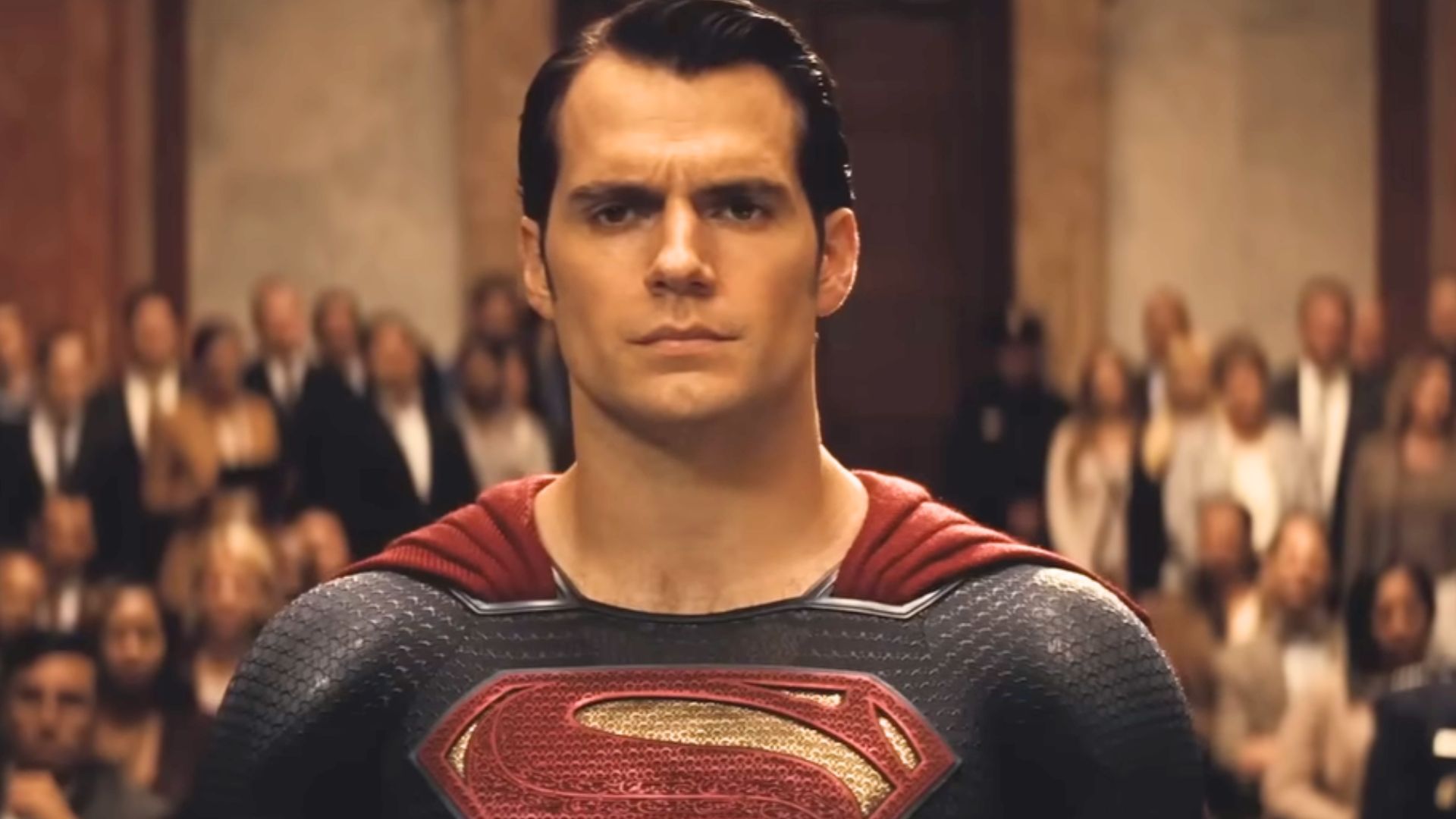 Henry Cavill in Batman v Superman: Dawn of Justice | Image via Warner Bros. Pictures