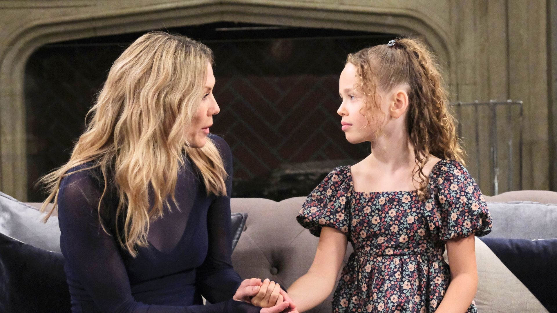 Kristen gets news from Rachel on Days of our Lives | Image: Peacock